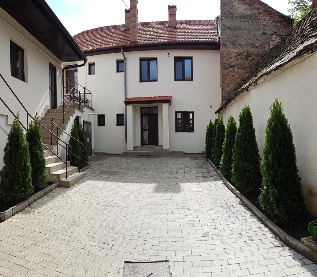 Lindenhaus 호텔 시비우 외부 사진